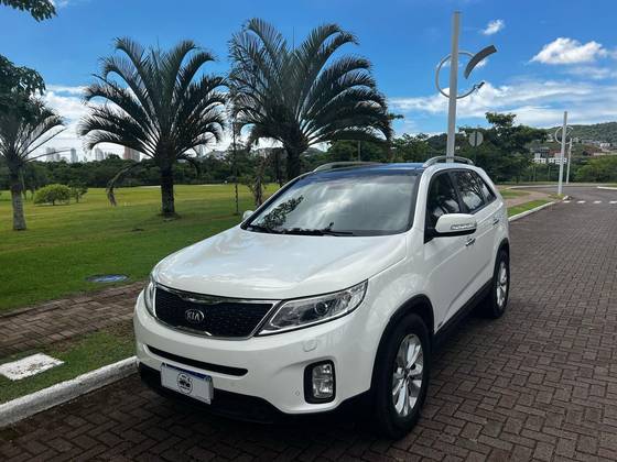 KIA SORENTO 3.5 V6 GASOLINA EX 7L 4WD AUTOMÁTICO
